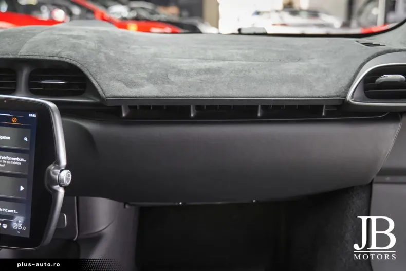 McLaren Artura din 2023 cu 11.757 km - oferta MCL191324 - foto 35