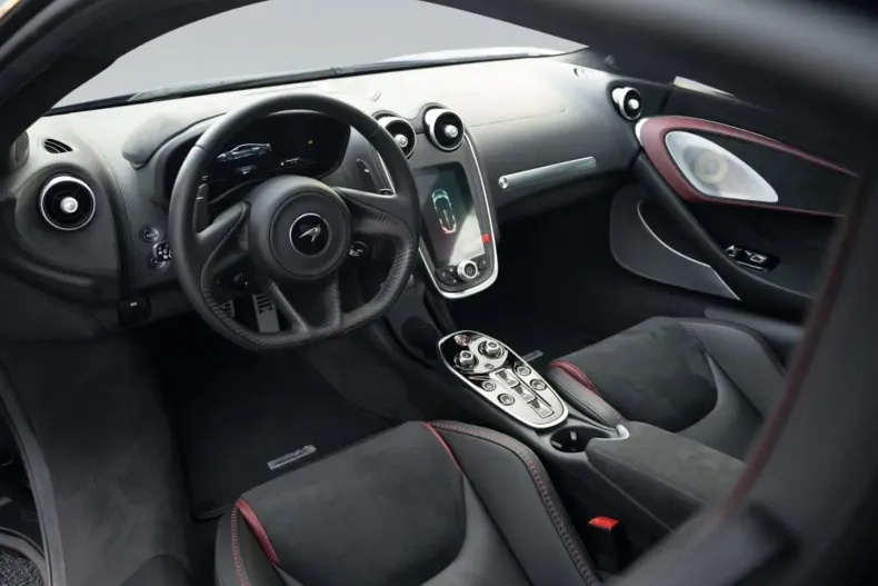 McLaren GT din 2023 cu 26.500 km - oferta MCL191325 - foto 6