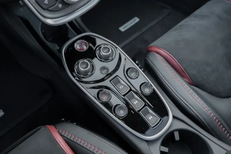 McLaren GT din 2023 cu 26.500 km - oferta MCL191325 - foto 25