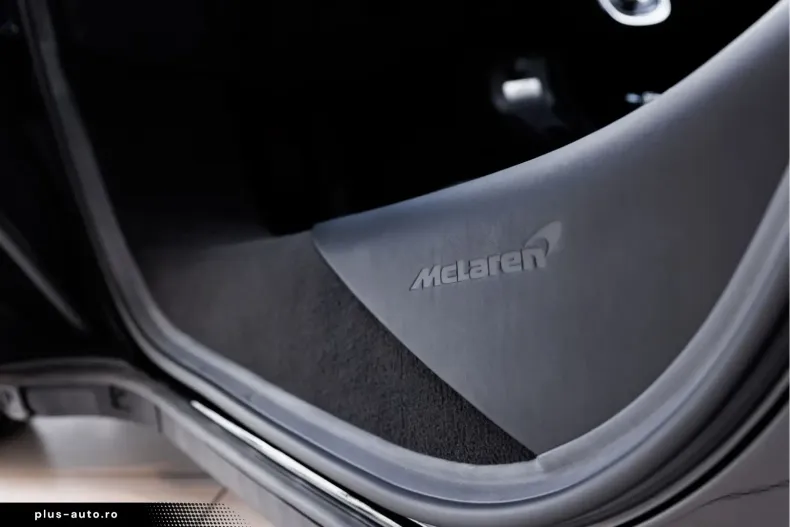 McLaren GT din 2024 cu 10.000 km - oferta MCL191326 - foto 20