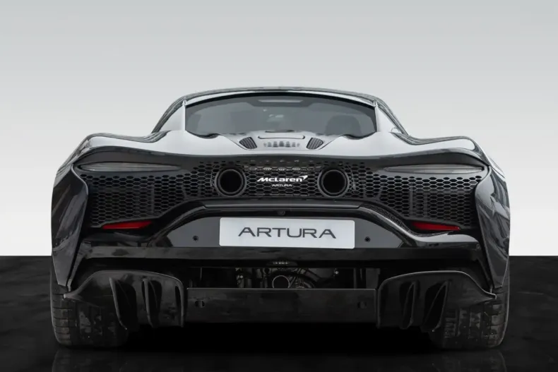 McLaren Artura din 2024 cu 18.000 km - oferta MCL191327 - foto 5