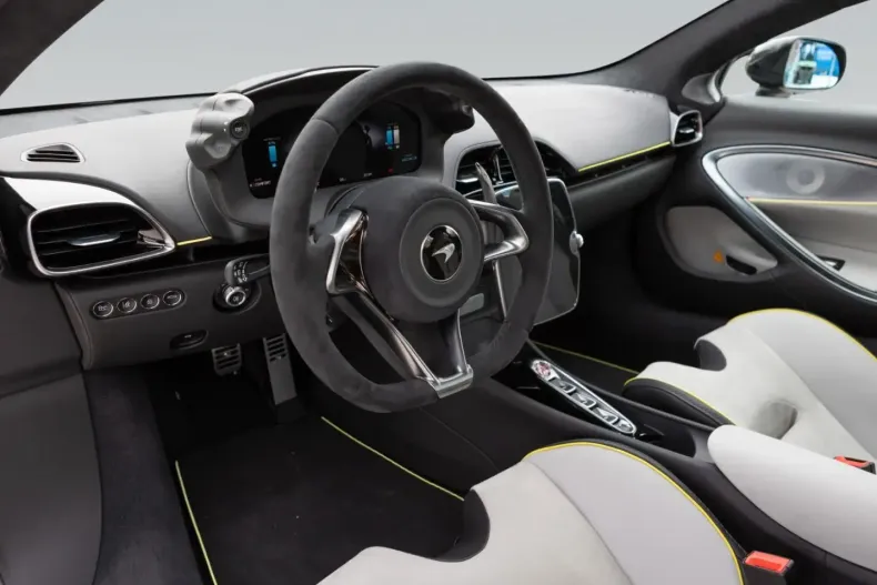 McLaren Artura din 2024 cu 18.000 km - oferta MCL191327 - foto 6