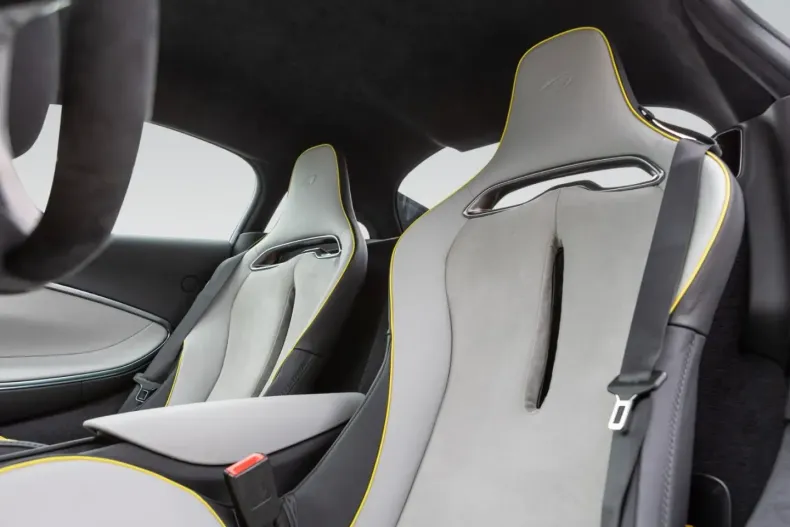 McLaren Artura din 2024 cu 18.000 km - oferta MCL191327 - foto 7