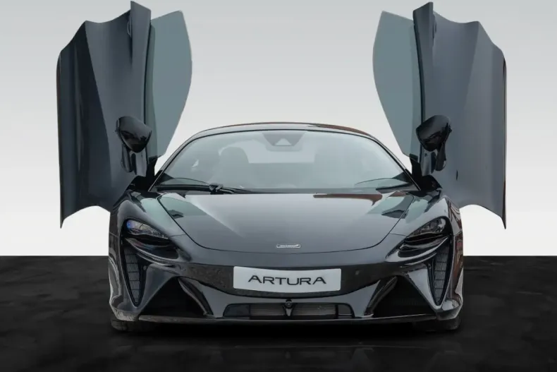 McLaren Artura din 2024 cu 18.000 km - oferta MCL191327 - foto 10