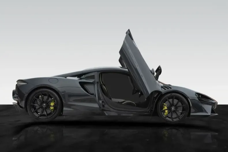 McLaren Artura din 2024 cu 18.000 km - oferta MCL191327 - foto 11