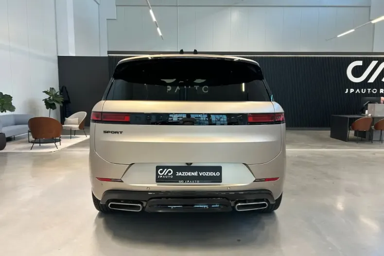 Land Rover Range Rover Sport din 2025 cu 10.075 km - oferta LAN191328 - foto 7
