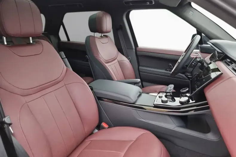 Land Rover Range Rover Sport din 2023 cu 31.483 km - oferta LAN191330 - foto 6