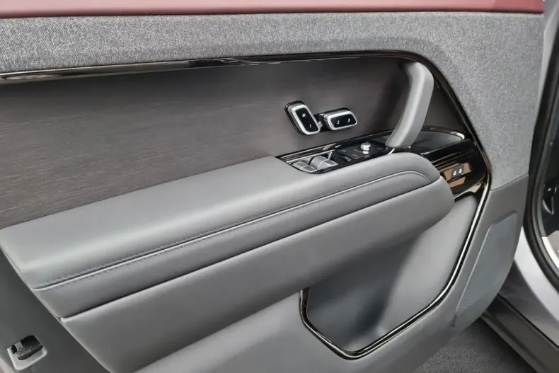 Land Rover Range Rover Sport din 2023 cu 31.483 km - oferta LAN191330 - foto 11