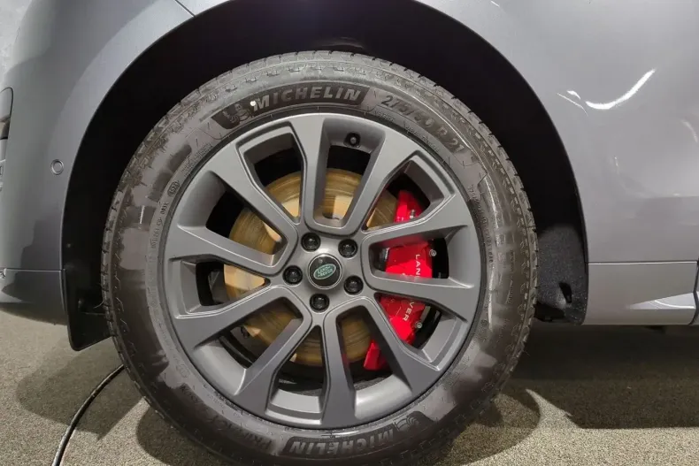 Land Rover Range Rover Sport din 2025 cu 11.500 km - oferta LAN191332 - foto 9