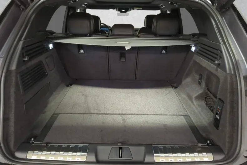 Land Rover Range Rover Sport din 2025 cu 11.500 km - oferta LAN191332 - foto 10