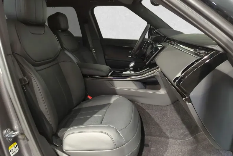 Land Rover Range Rover Sport din 2025 cu 11.500 km - oferta LAN191332 - foto 13