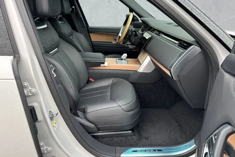 Land Rover Range Rover din 2023 cu 17.240 km - oferta LAN191333 - foto 3