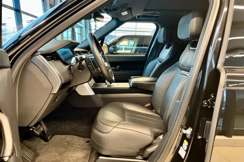 Land Rover Range Rover din 2024 cu 49.184 km - oferta LAN191338 - foto 12