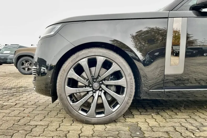 Land Rover Range Rover din 2024 cu 49.184 km - oferta LAN191338 - foto 25