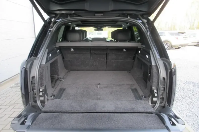 Land Rover Range Rover din 2024 cu 47.982 km - oferta LAN191339 - foto 11