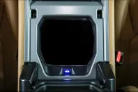 Land Rover Defender din 2024 cu 17.900 km - oferta LAN191340 - foto 23