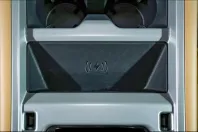 Land Rover Defender din 2024 cu 17.900 km - oferta LAN191340 - foto 24