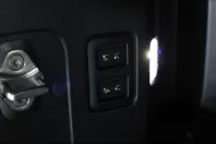 Land Rover Defender din 2024 cu 17.900 km - oferta LAN191340 - foto 27