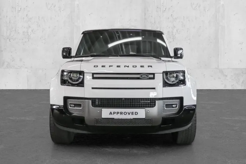 Land Rover Defender din 2023 cu 39.750 km - oferta LAN191341 - foto 1