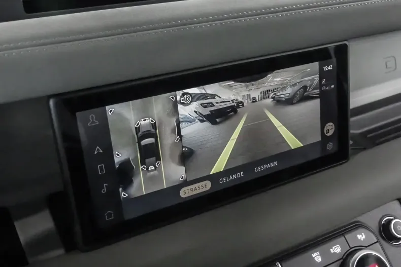 Land Rover Defender din 2023 cu 39.750 km - oferta LAN191341 - foto 11