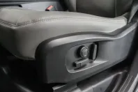 Land Rover Defender din 2023 cu 39.750 km - oferta LAN191341 - foto 15