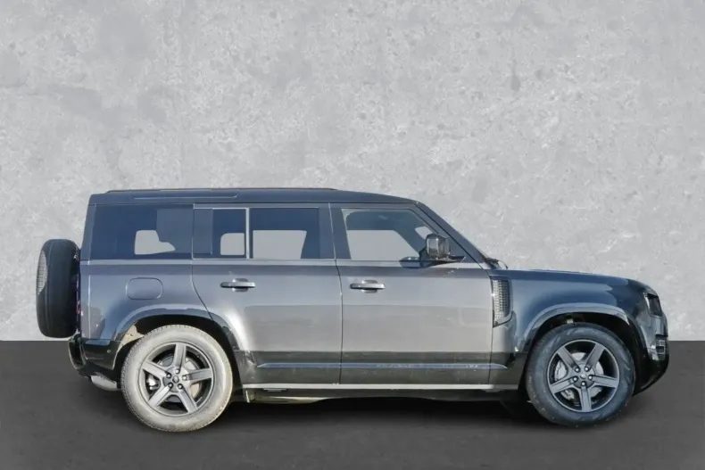 Land Rover Defender din 2024 cu 13.900 km - oferta LAN191343 - foto 6