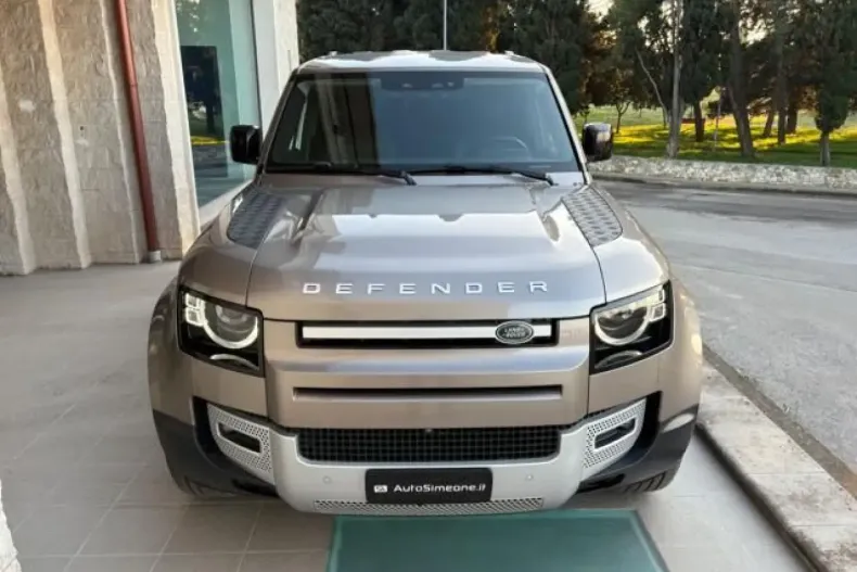 Land Rover Defender din 2023 cu 13.160 km - oferta LAN191344 - foto 2