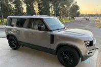 Land Rover Defender din 2023 cu 13.160 km - oferta LAN191344 - foto 3