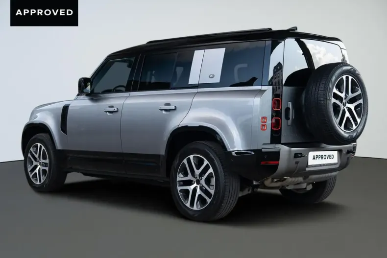 Land Rover Defender din 2023 cu 40.798 km - oferta LAN191345 - foto 7