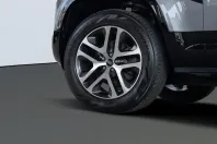 Land Rover Defender din 2023 cu 40.798 km - oferta LAN191345 - foto 9