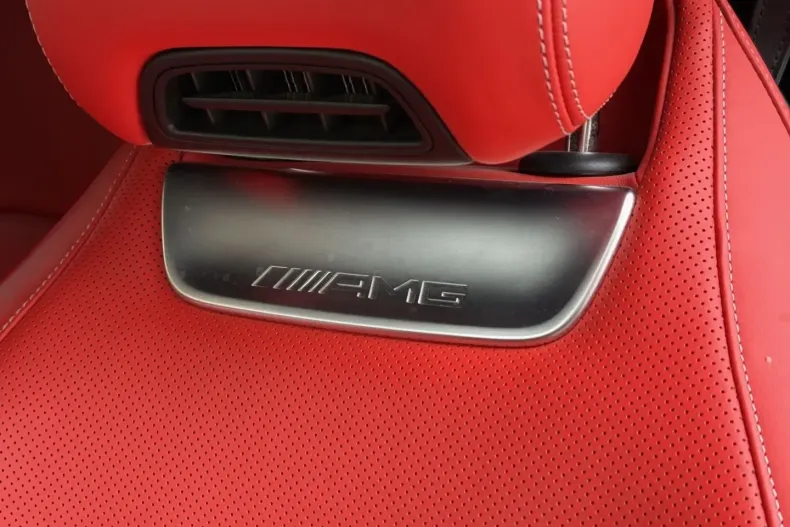 Mercedes-Benz SL 55 AMG (Clasa SL) din 2025 cu 21.905 km - oferta MER191350 - foto 17