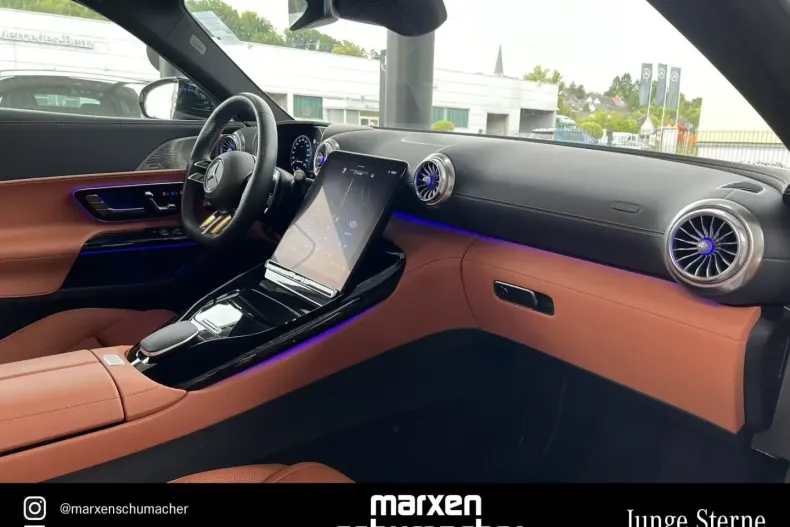 Mercedes-Benz SL 63 AMG (Clasa SL) din 2023 cu 6.950 km - oferta MER191351 - foto 19