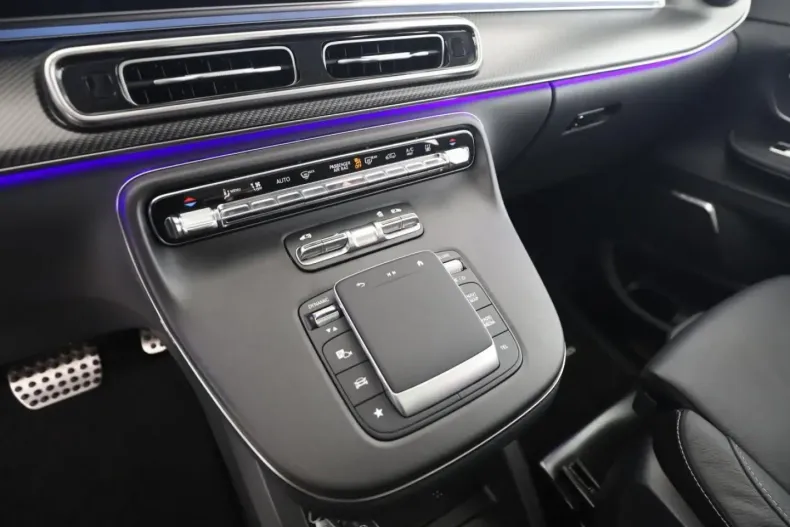 Mercedes-Benz V 300 (Clasa V) din 2025 cu 10.600 km - oferta MER191353 - foto 17