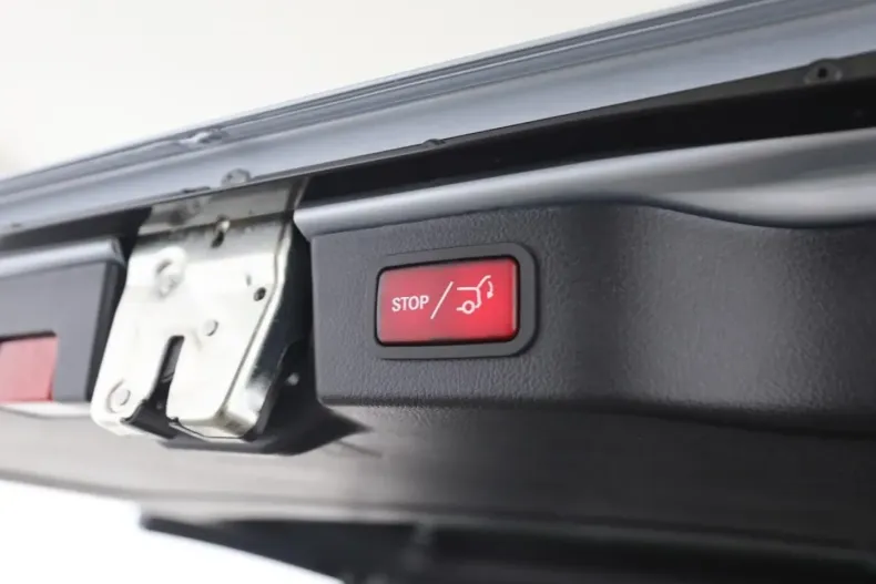 Mercedes-Benz V 300 (Clasa V) din 2025 cu 10.600 km - oferta MER191353 - foto 19