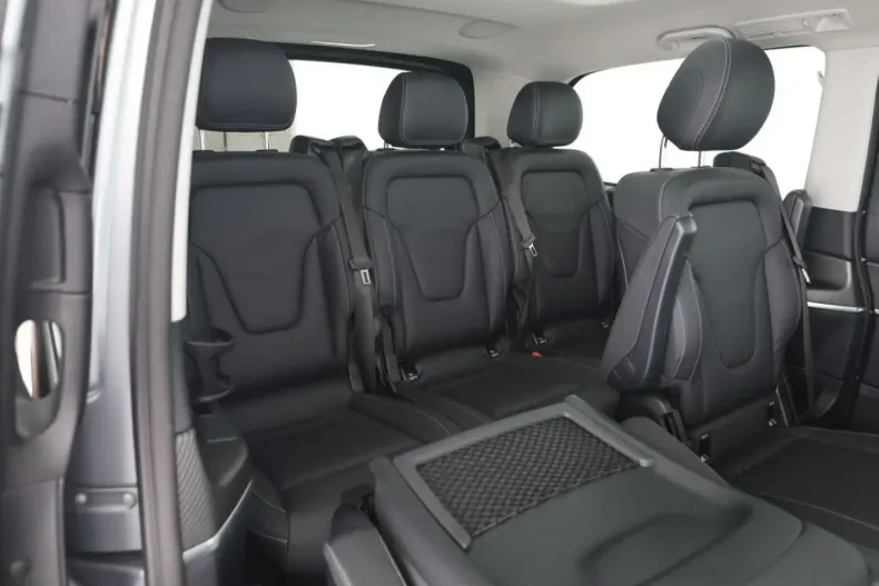 Mercedes-Benz V 300 (Clasa V) din 2025 cu 10.600 km - oferta MER191353 - foto 20