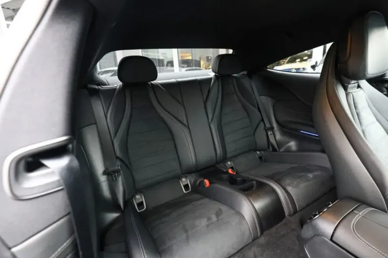 Mercedes-Benz CLE 200 (Clasa CLE) din 2023 cu 4.519 km - oferta MER191361 - foto 5