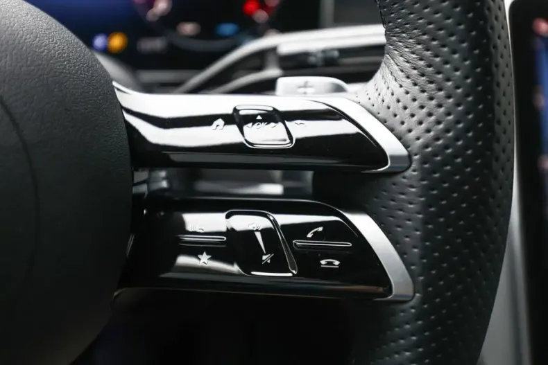 Mercedes-Benz CLE 200 (Clasa CLE) din 2023 cu 4.519 km - oferta MER191361 - foto 14