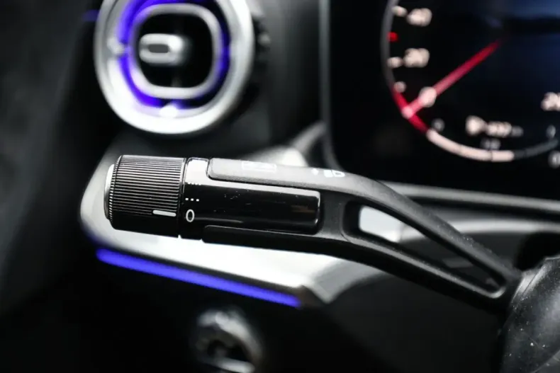 Mercedes-Benz CLE 200 (Clasa CLE) din 2023 cu 4.519 km - oferta MER191361 - foto 17