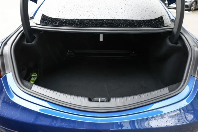 Mercedes-Benz CLE 200 (Clasa CLE) din 2023 cu 4.519 km - oferta MER191361 - foto 20