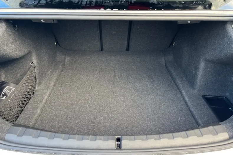 BMW 320 (Seria 3) din 2025 cu 25.560 km - oferta BMW191362 - foto 12