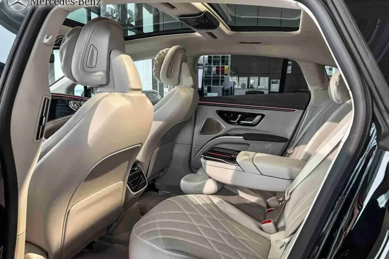 Mercedes-Benz EQS din 2023 cu 93.730 km - oferta MER191364 - foto 12