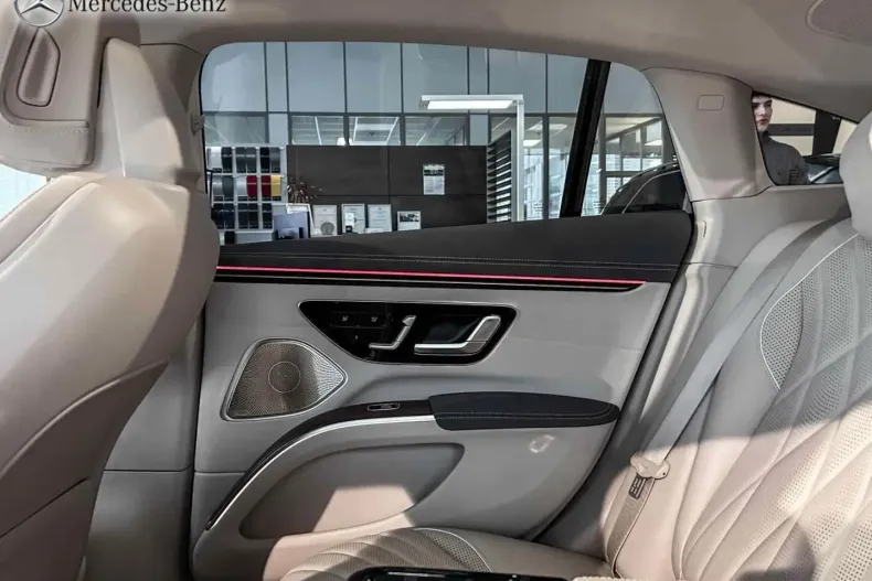 Mercedes-Benz EQS din 2023 cu 93.730 km - oferta MER191364 - foto 14