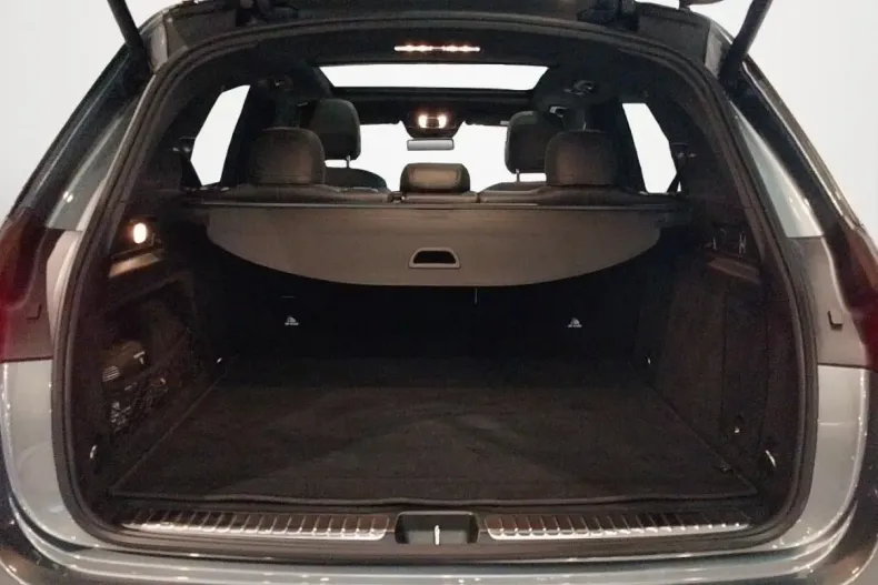 Mercedes-Benz GLE 400 (Clasa GLE) din 2022 cu 74.402 km - oferta MER191365 - foto 10