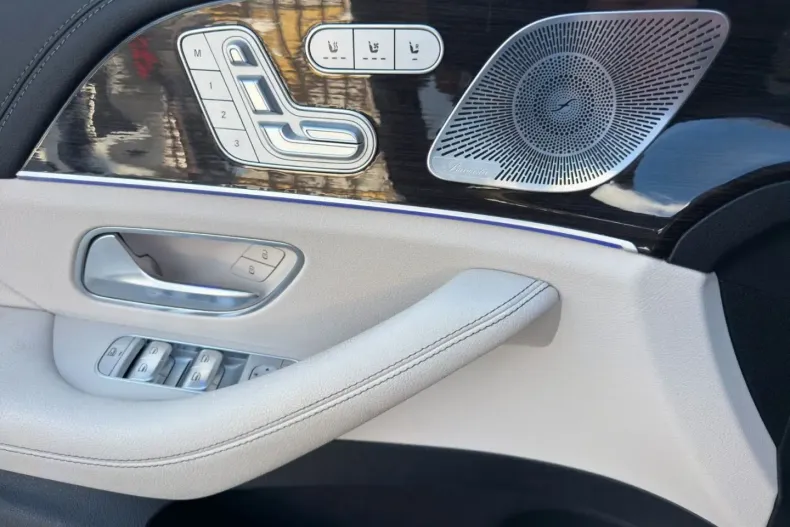 Mercedes-Benz GLE 400 (Clasa GLE) din 2022 cu 54.000 km - oferta MER191367 - foto 12