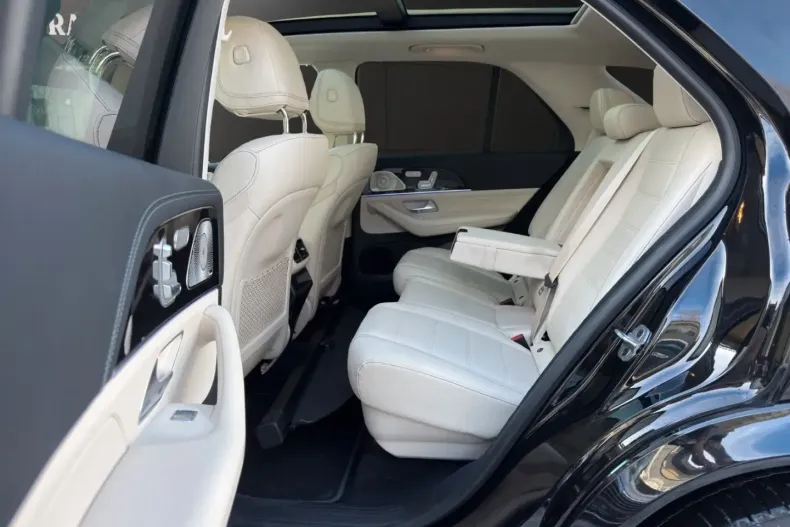 Mercedes-Benz GLE 400 (Clasa GLE) din 2022 cu 54.000 km - oferta MER191367 - foto 18