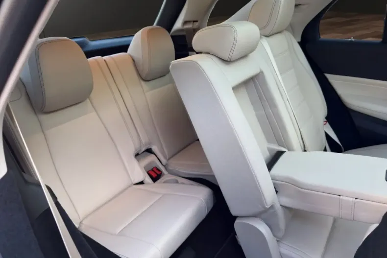 Mercedes-Benz GLE 400 (Clasa GLE) din 2022 cu 54.000 km - oferta MER191367 - foto 19