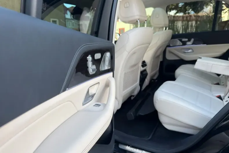 Mercedes-Benz GLE 400 (Clasa GLE) din 2022 cu 54.000 km - oferta MER191367 - foto 24