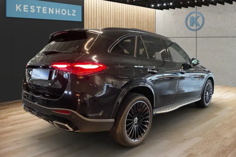 Mercedes-Benz GLC 400 (Clasa GLC) din 2023 cu 61.642 km - oferta MER191370 - foto 2