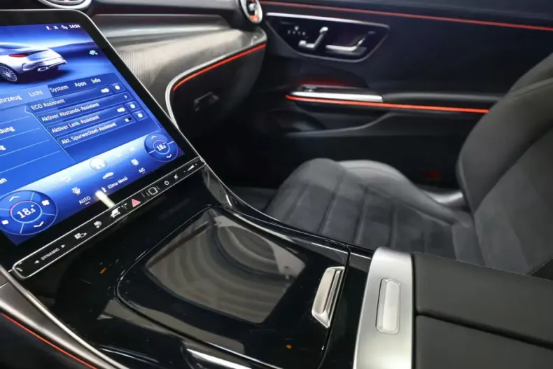 Mercedes-Benz CLE 300 (Clasa CLE) din 2025 cu 14.700 km - oferta MER191371 - foto 8