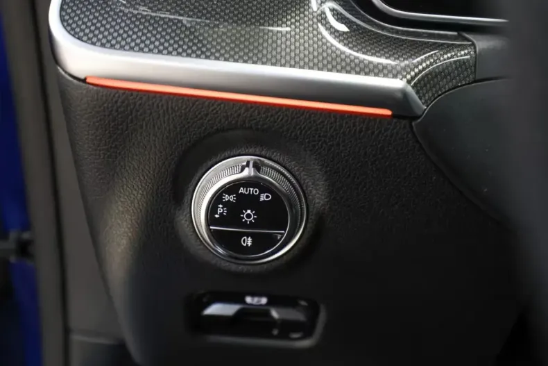 Mercedes-Benz CLE 300 (Clasa CLE) din 2025 cu 14.700 km - oferta MER191371 - foto 21